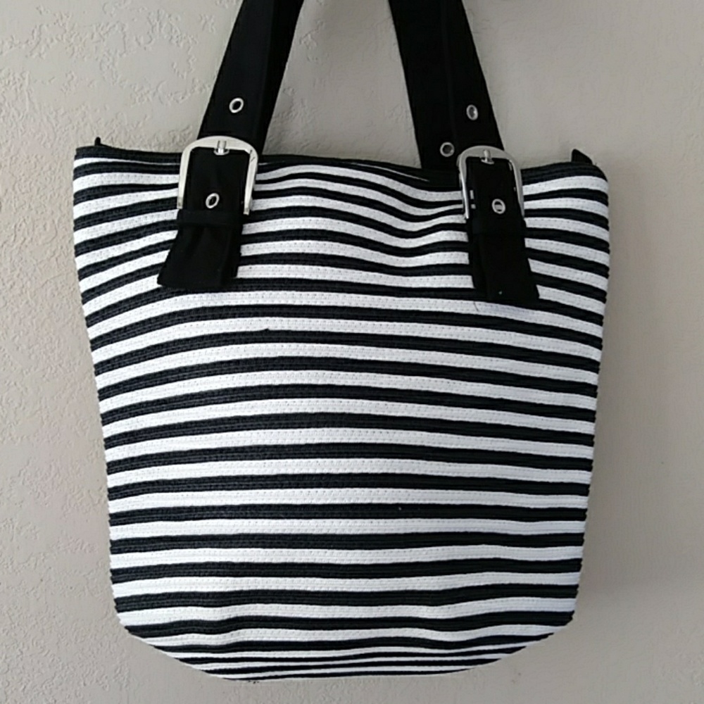 Women's Black/White Paper/Cotton Sack Pocketbook